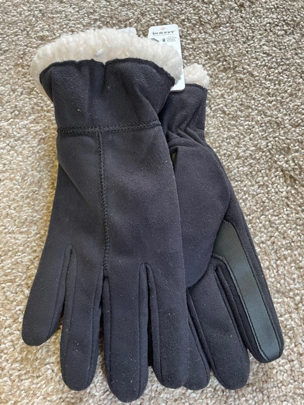 NWT Isotoner Gloves